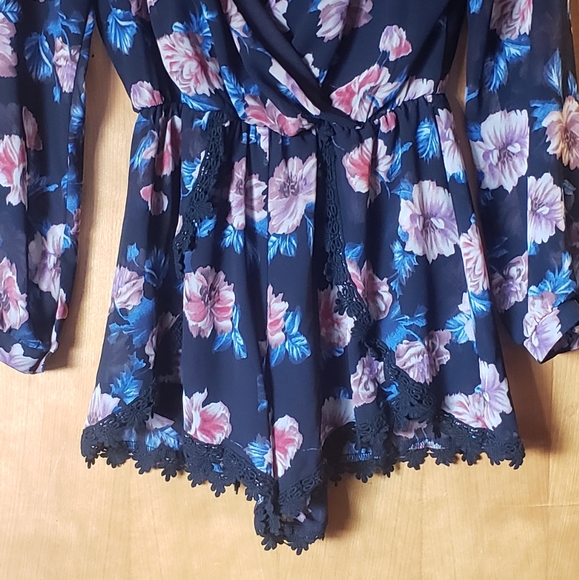 Astr romper - Picture 5 of 5